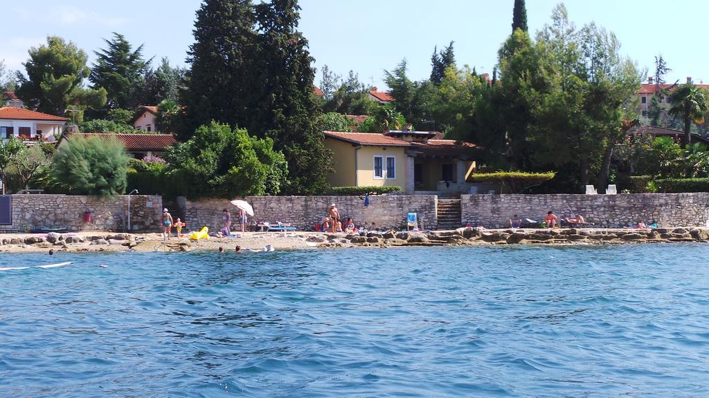Apartments Henc Novigrad Istria Rum bild