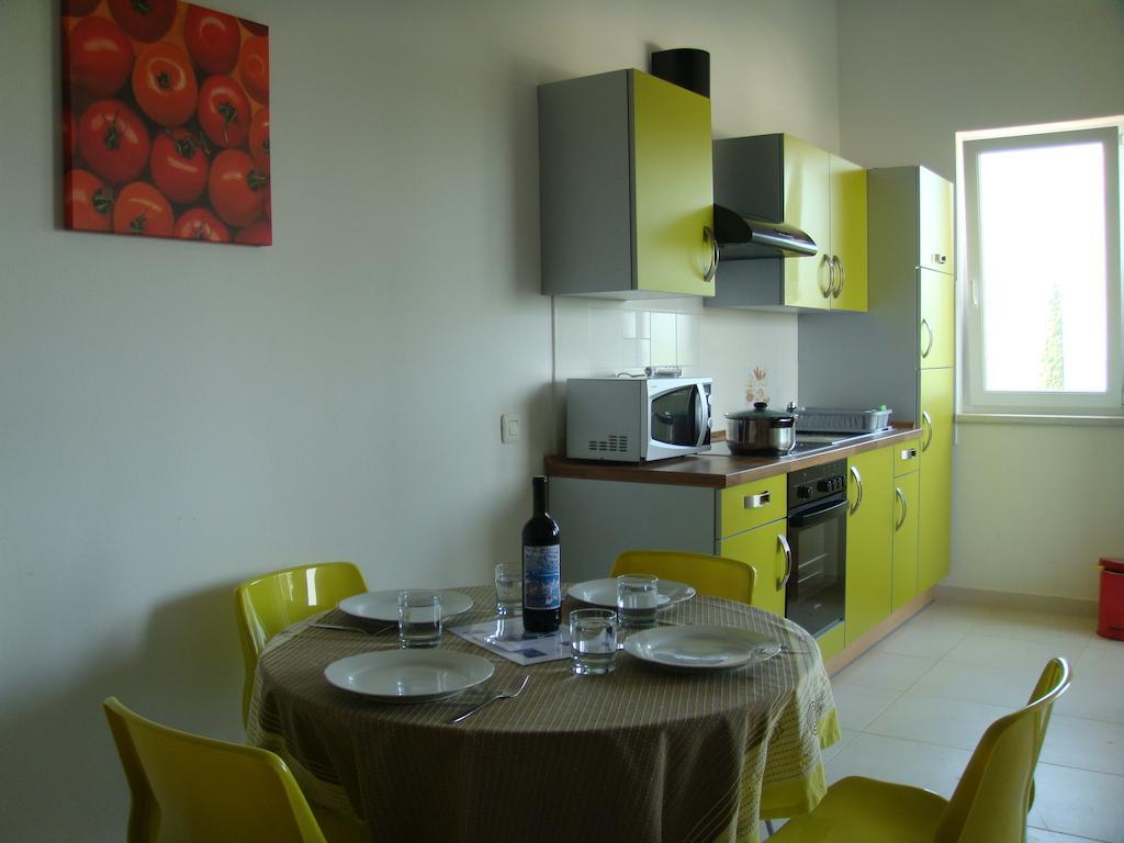 Apartments Henc Novigrad Istria Rum bild